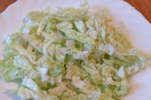 Как приготовить салат «Греческий с пекинской капустой и сыром Сиртаки